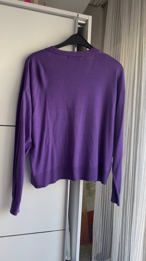 Mor Düğmeli Kadın Hırka - Görsel 2