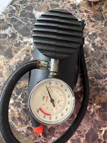 Araç için mini hava kompresörü - Görsel 2