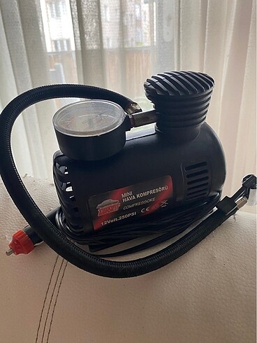 Araç için mini hava kompresörü - Görsel 3