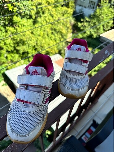 29 Beden beyaz Renk Adidas orijinal