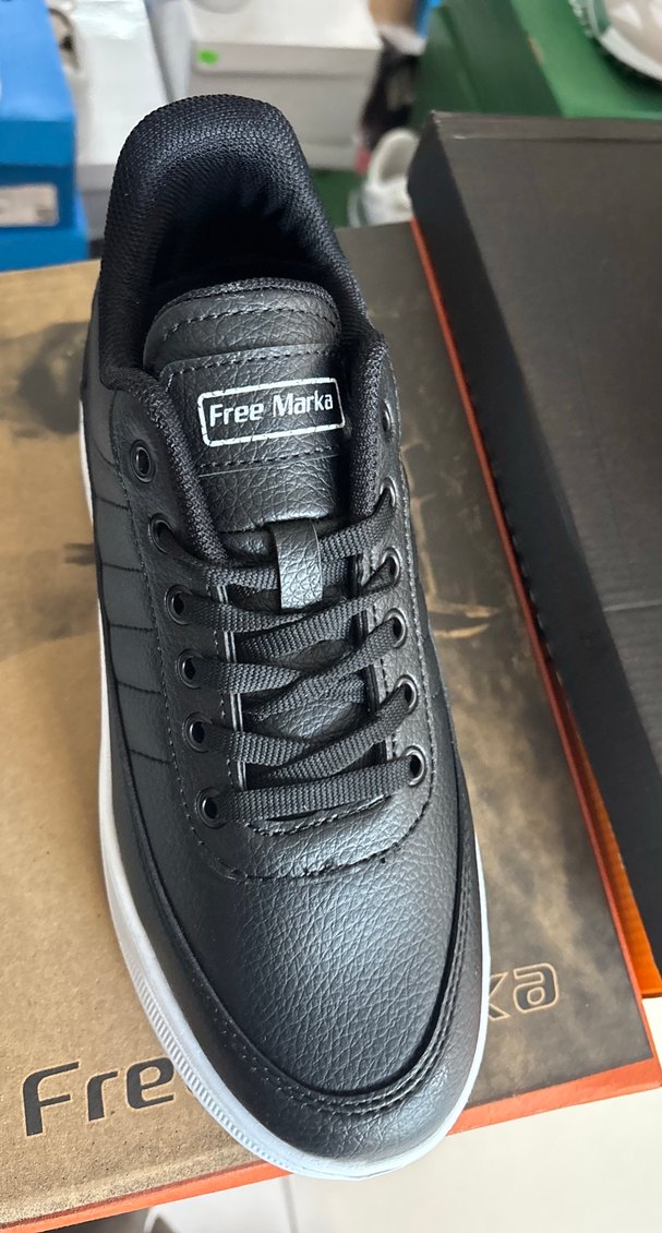 Erkek ayakkabı 40-44 arası numaralar mevcuttur - Görsel 2