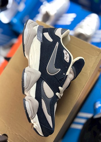 Nike Gri Spor Kadın Sneaker - Görsel 3