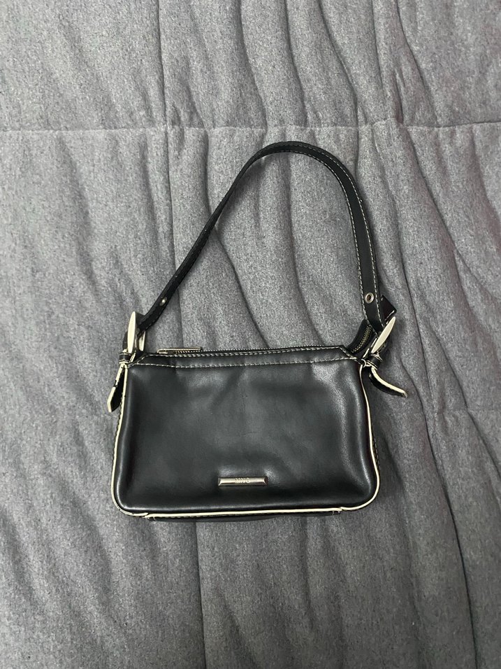 Klasik Siyah Deri Kadın Çanta - Görsel 3