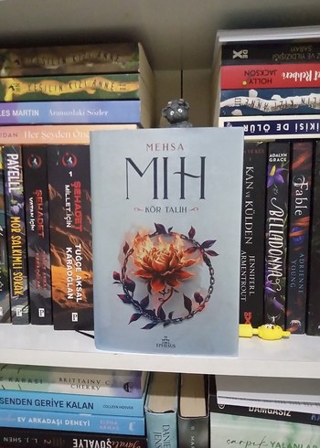 Cam Şato - Sarah J. Maas