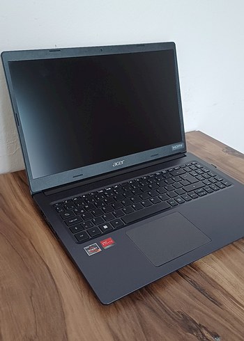 Siyah Acer Dizüstü Bilgisayar - Görsel 5