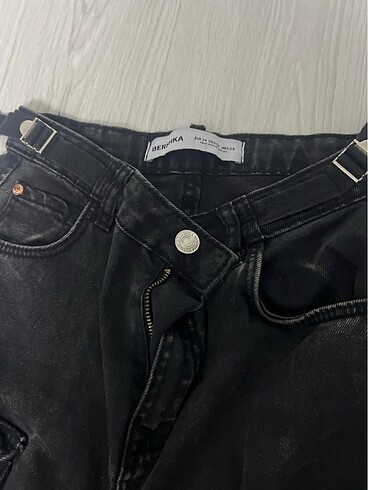 BERSHKA KARGO PANTOLON