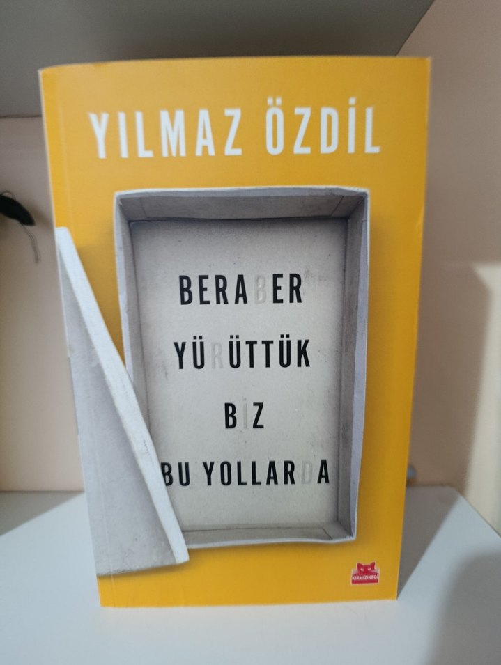 Yılmaz Özdil 4 Kitap Seti - Görsel 4