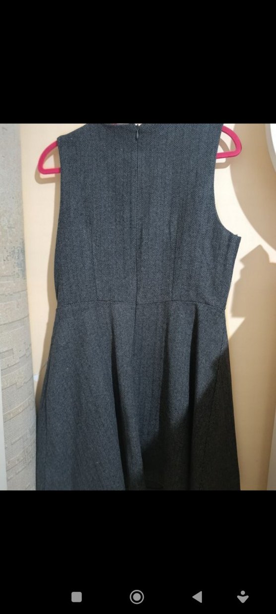 V Yaka Kemerli Gri Midi Elbise 42 beden - Görsel 3