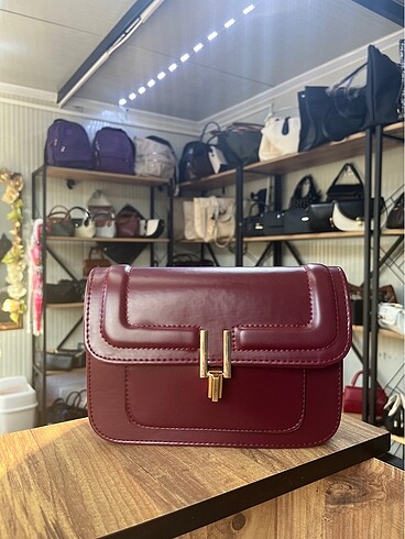 Zara Kutu çanta