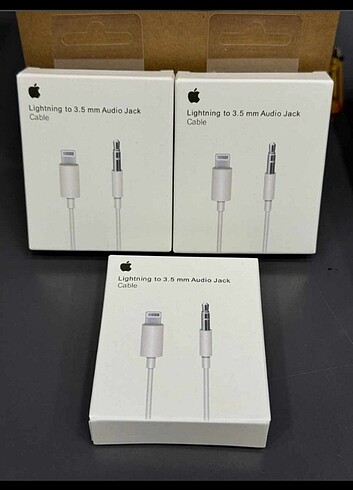 iphone aux 
