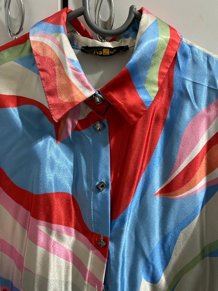 Renkli Drapeli Uzun Kollu satenKadın Gömlek - Görsel 3