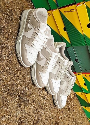Nike DUNK LOW PRO 