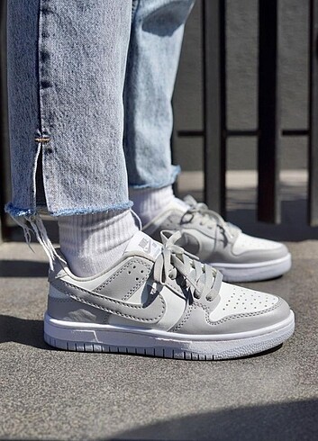 DUNK LOW PRO