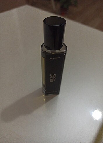 Zara'dan Zara Ebony Wood 15 ml şişe 13 ml kadar var özel üretim 