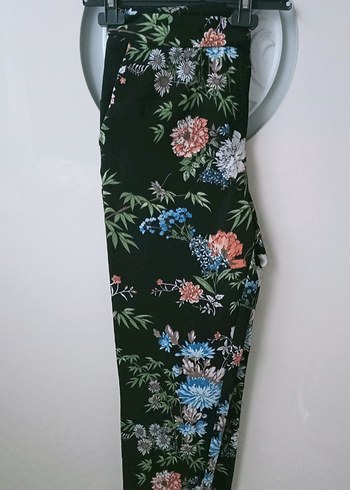 LC Waikiki Çiçek Desenli Kadın Kumaş Pantolon