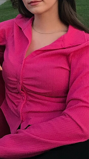 LC Waikiki Pembe uzun kol gömlek