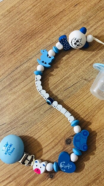 Bebek Emzik Askı Aparatı