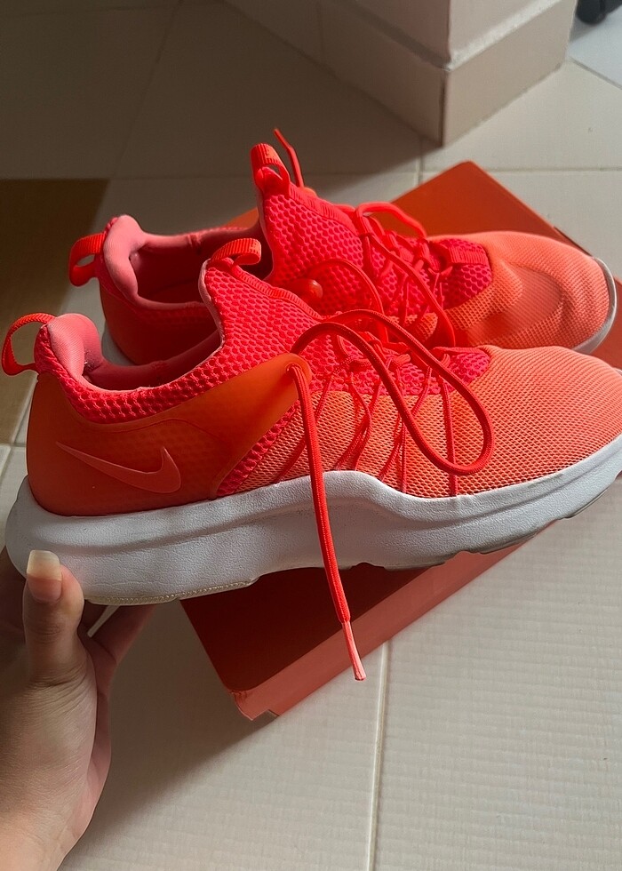 Spor ayakkabı - Görsel 2