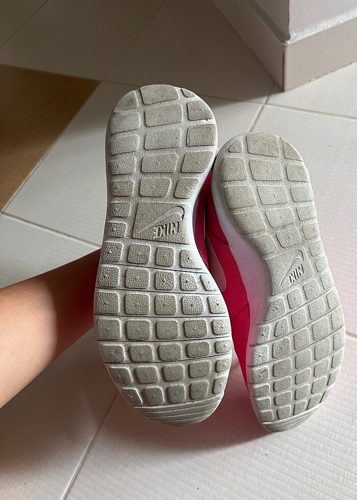 Spor ayakkabı - Görsel 4