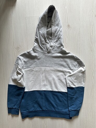 Çocuk kapüşonlu sweatshirt