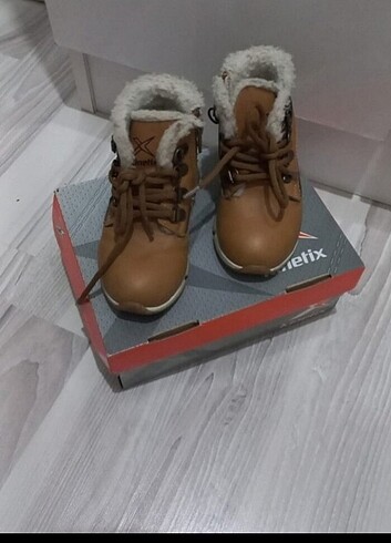 Çocuk kışlık ayakkabı