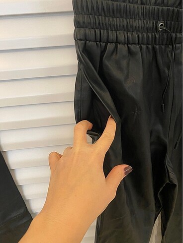 Zara Zara deri pantolon xs beden hasarsız 1.55-1.60 boy 55 kiloya kad