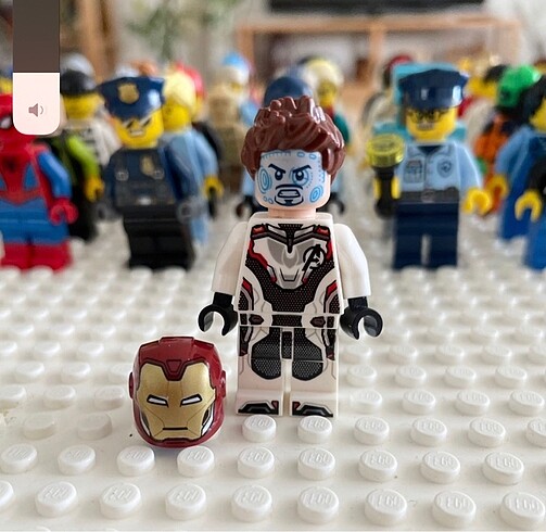 Lego Iron man minifigure