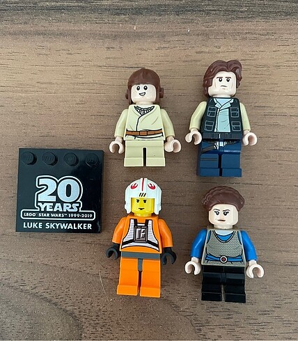 Lego 75258 Star Wars minifigure lotu