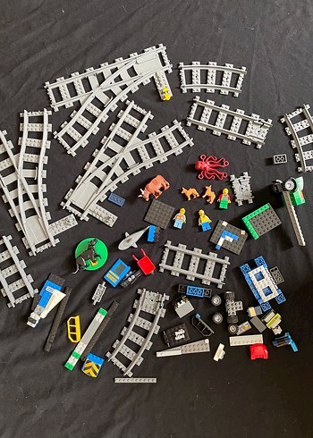 Lego tren seti parçaları karışık parçalar panter inek
