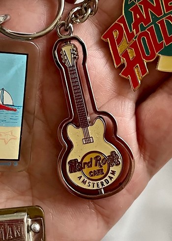 Hard Rock Cafe Amsterdam Kahverengi Zincirli Anahtarlık