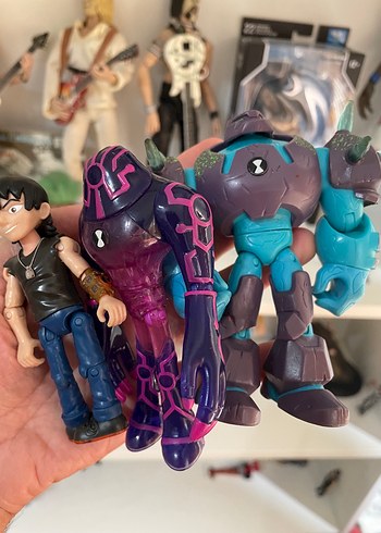 Ben10 figür lotu kevin,plasma ve shock