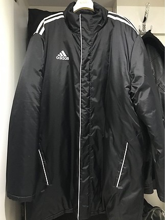 Adidas mont