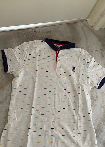 Erkek Beyaz Polo Yaka Kısa Kollu Tişört