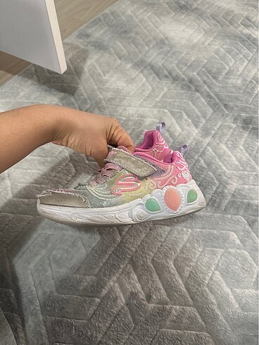 28 Beden pembe Renk Skechers spor ayakkabı