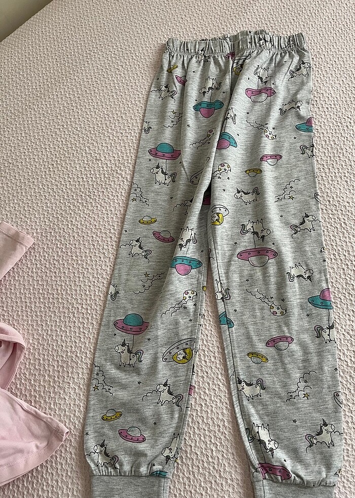 LCW Uzun Kollu Kız Çocuk Unicorn Pijama Takımı?? - Görsel 5