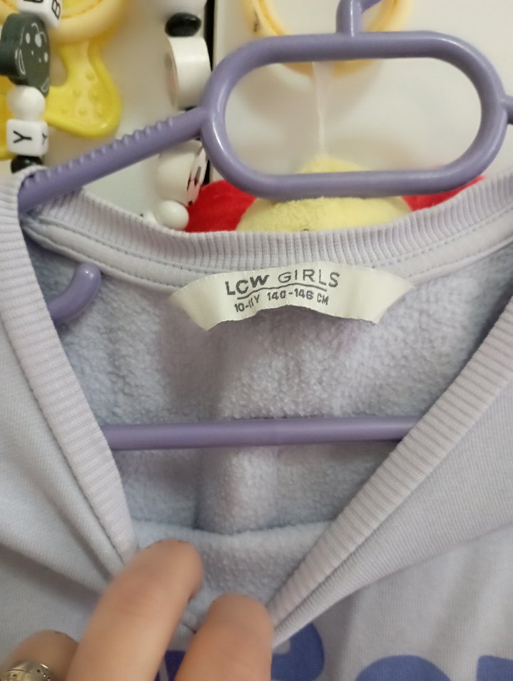 Mor Baskılı Kız Sweatshirtü - Görsel 3