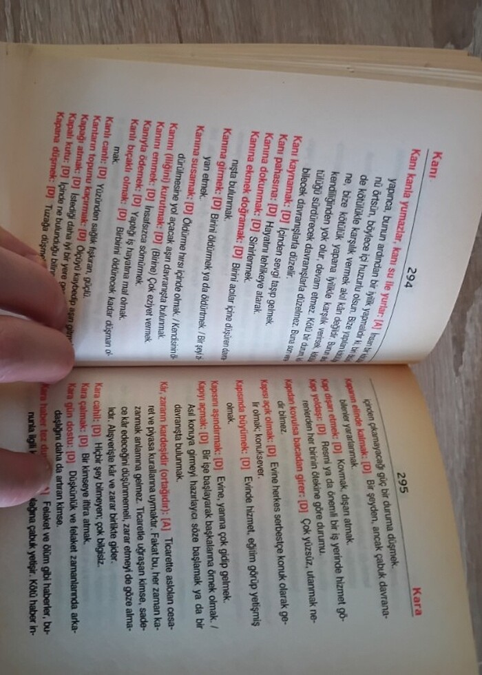 Atasözleri ve Deyimler Sözlüğü  - Görsel 2