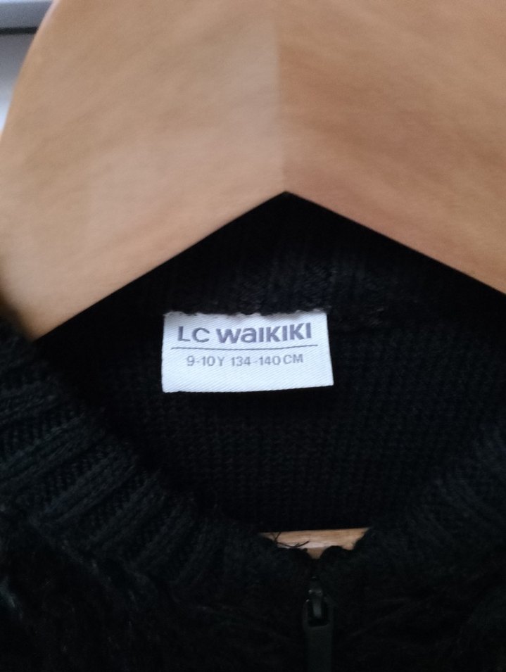 Siyah Kürklü Yün Çocuk Yelek - Görsel 3