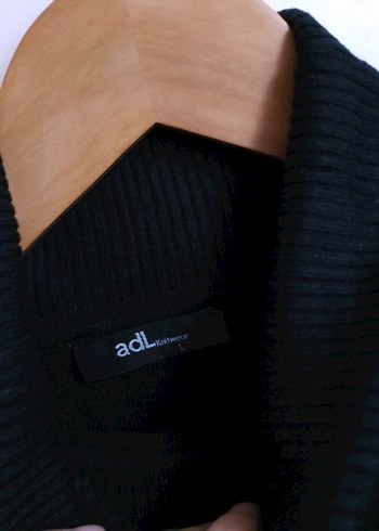 Kadın Siyah Boğazlı Oversize Triko - Görsel 3