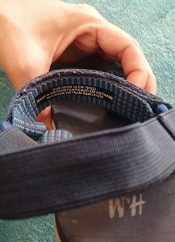 27 Beden 27 numara h&m marka sandalet