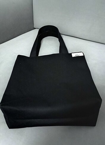 Siyah kanvas çanta 