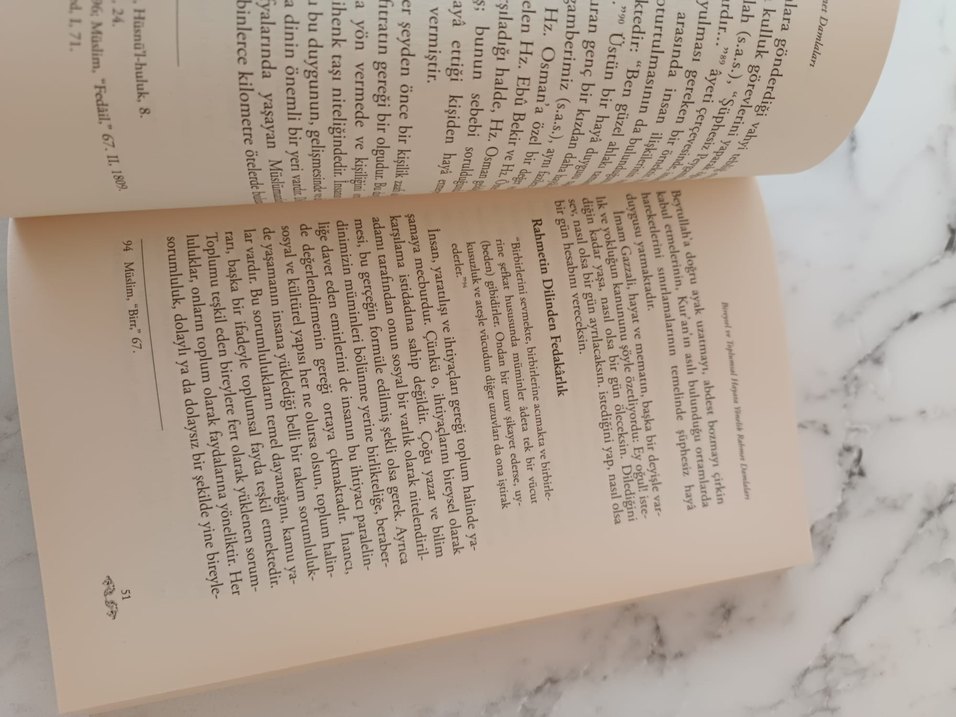 En Güzel Örneğten Rahmet Damlaları Kitabı - Görsel 4