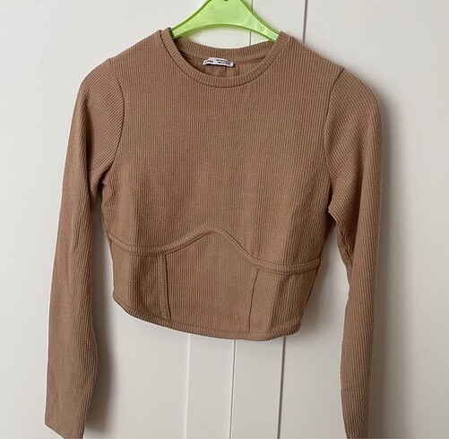 Bershka bluz crop