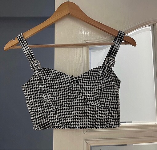 H&M askılı büstiyer crop