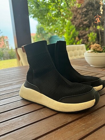 Zara Zara bot