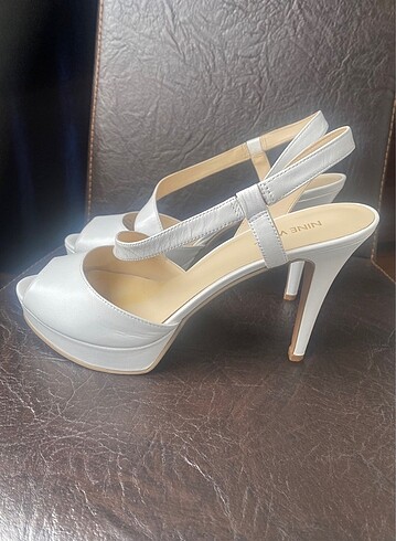 Nine West Nine west beyaz bantlı ayakkabı