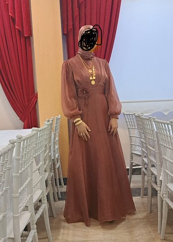 Parlak Uzun Kollu Uzun ElbiseCİDDİ ALICI OLURSA PAZARLIK YAPILIR