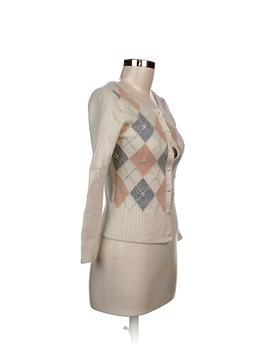 On Fashion On Fashion Hırka %70 İndirimli.