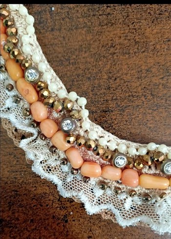 Uzun Bej Nakışlı Boncuklu Bohem Kadın Kolye - Görsel 2