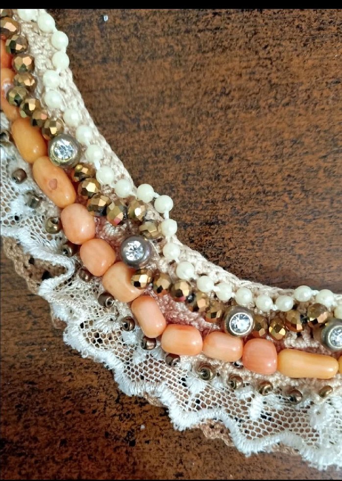 Uzun Bej Nakışlı Boncuklu Bohem Kadın Kolye - Görsel 2